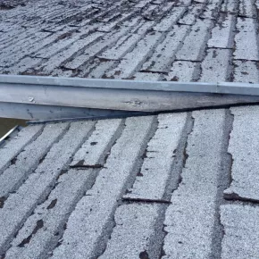 Shingles missing granules